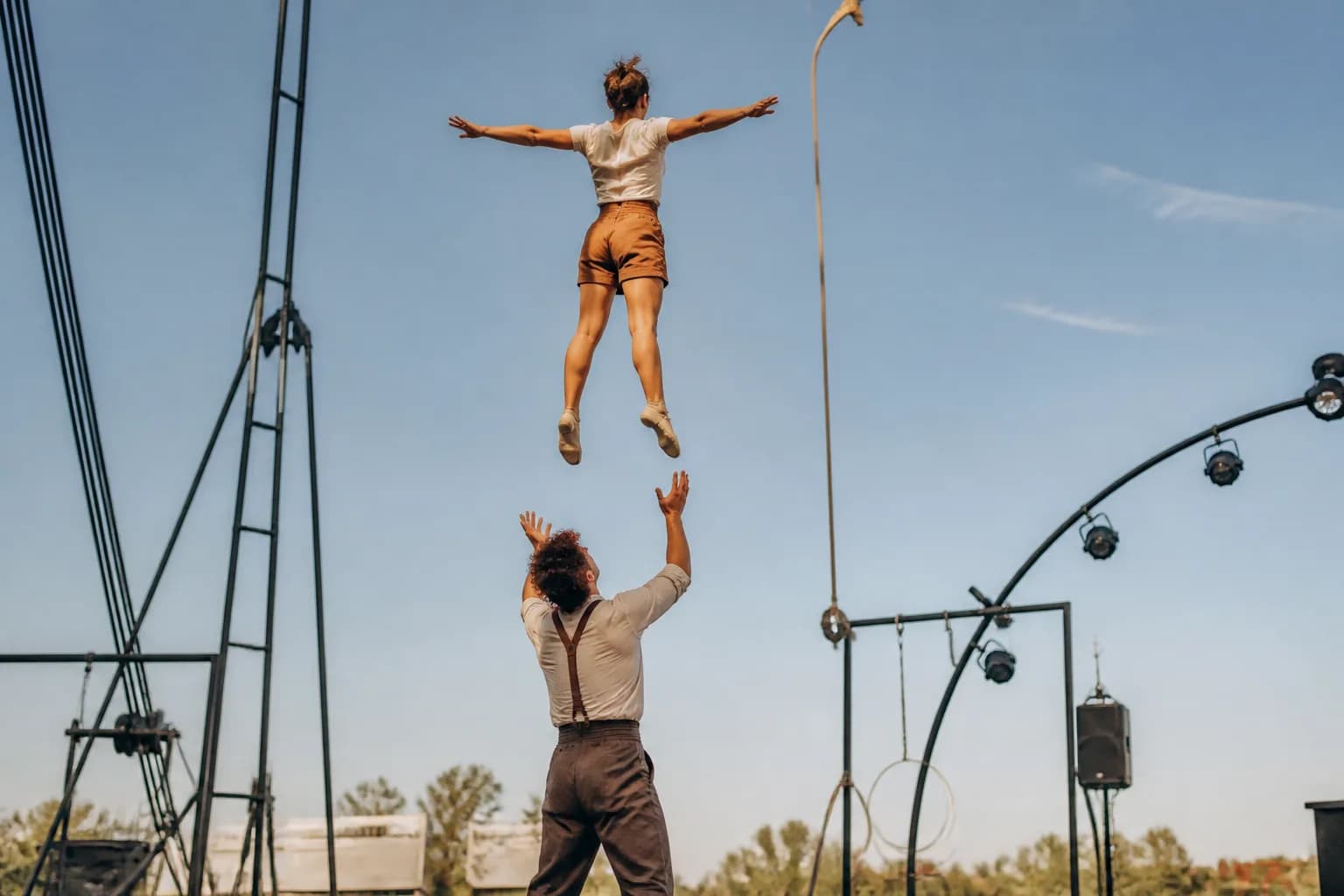 Imagen de ambientación creada para Festival Escenas de Verano: espectáculo de circo «RODEO»